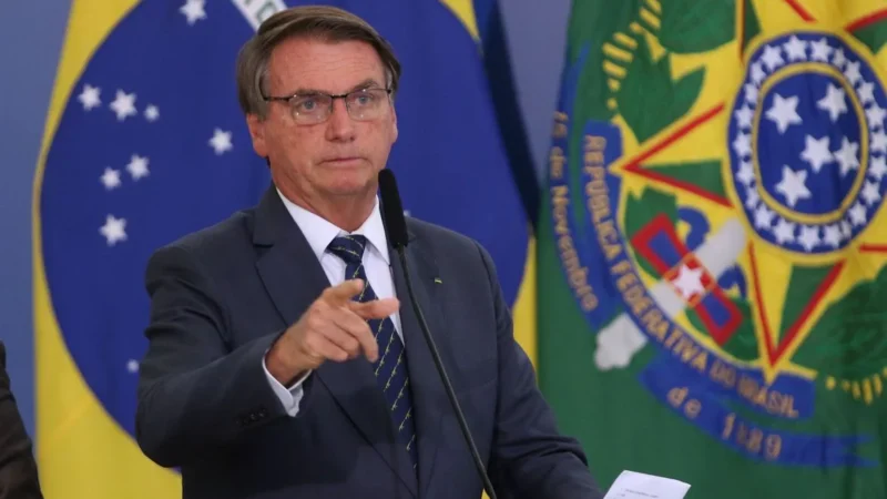 Em que o indiciamento de Bolsonaro implica nas eleições de 2026 no país?