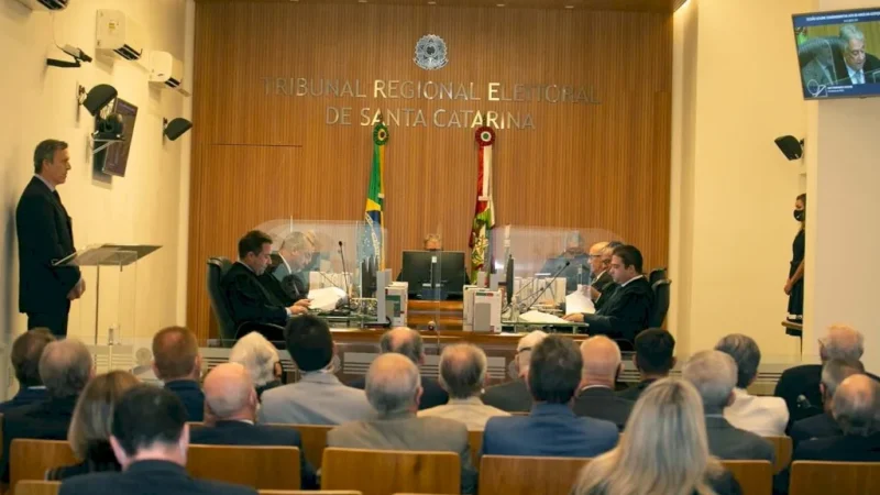 TRE catarinense celebra os 90 anos da Justiça Eleitoral