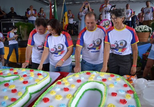 Morro Grande comemora 30 anos com homenagens e grande público