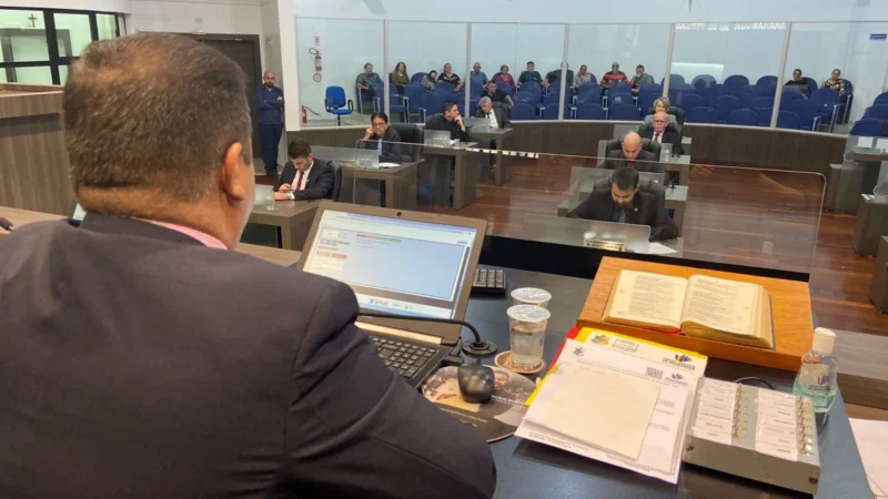 Câmara vota reposição salarial dos servidores de Araranguá