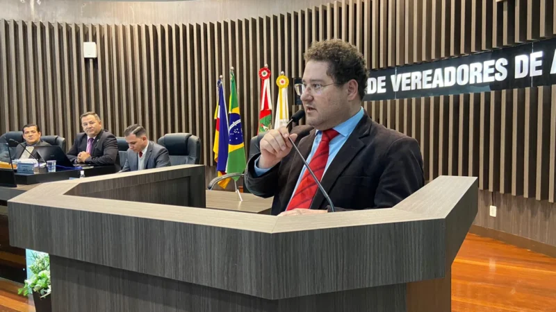 Vereador lamenta impedimento de novas construções no Morro dos Conventos; Meio Ambiente na Praça; e mais dos bastidores da política