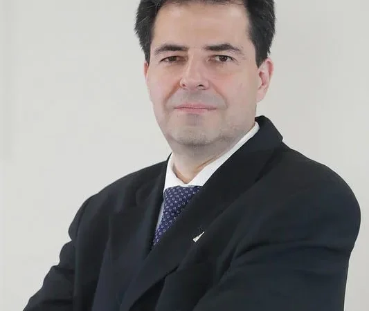 Novas medidas reduzem o preço do combustível no mercado doméstico 