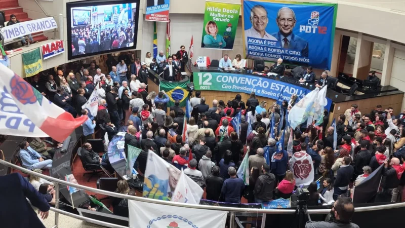 PDT INDICA BOEIRA A GOVERNADOR; DC COM MOISÉS; PSOL E REDE FORA DA FRENTE; WORKSHOP DE VAMPIRO; E PSDB PERTO DO PP