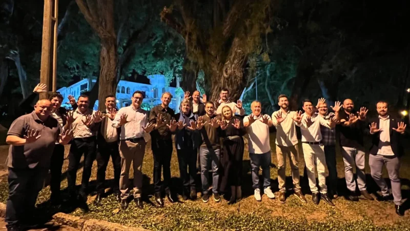 Depois de se sentir traído pelo partido, Pavan se une a prefeitos do PSDB e apoia Moisés