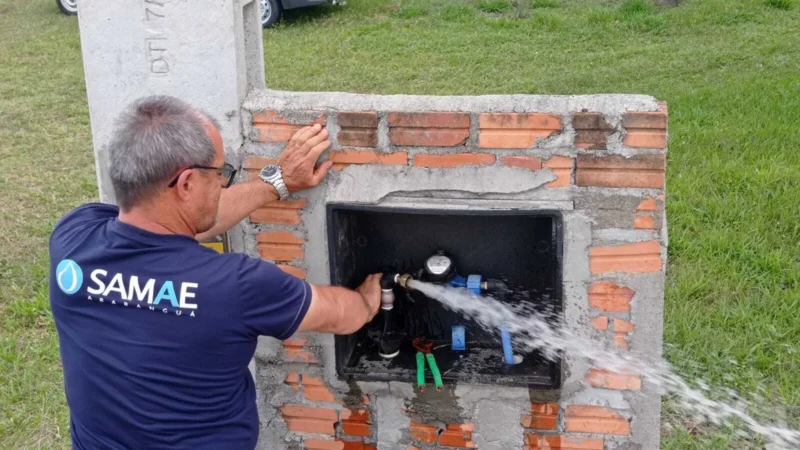 Instalação do booster ocasionou alteração na coloração da água em situações pontuais. Saiba o que fazer.