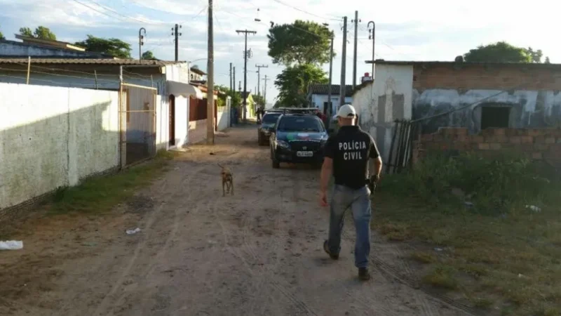 DIC de Araranguá realiza prisão e apreende drogas na Favela do UCCA