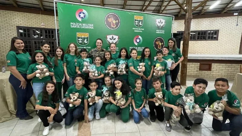 Polícia Militar Ambiental de Maracajá forma 50 alunos do programa Puma