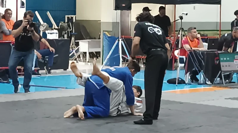 Meleiro recebeu a terceira etapa da  Copa Amesc de Jiu-Jitsu