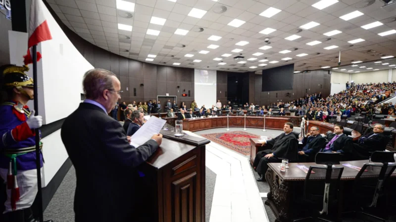 Diplomação de eleitos em 2022 marca a volta de 2 representantes na Amesc; cargos federais em SC; e mais