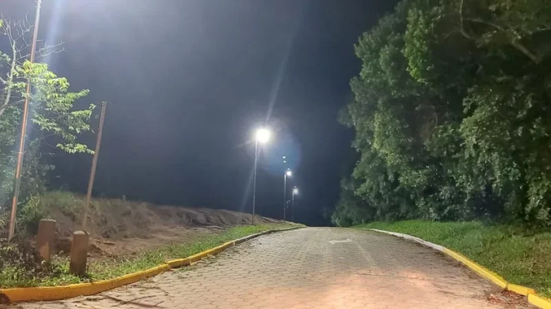 ÁREA DO PARAPENTE RECEBEU ILUMINAÇÃO