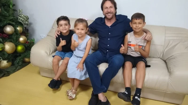 PEQUENOS VISITANTES