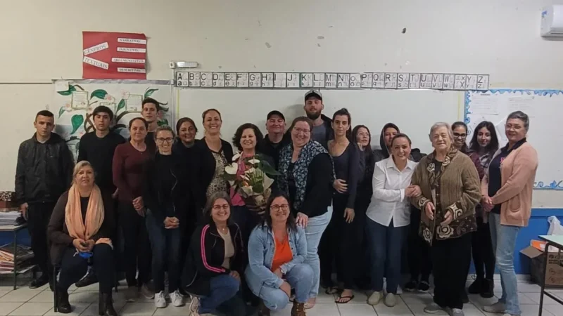 Jovens e adultos de Timbé do Sul, garanta sua vaga no EJA