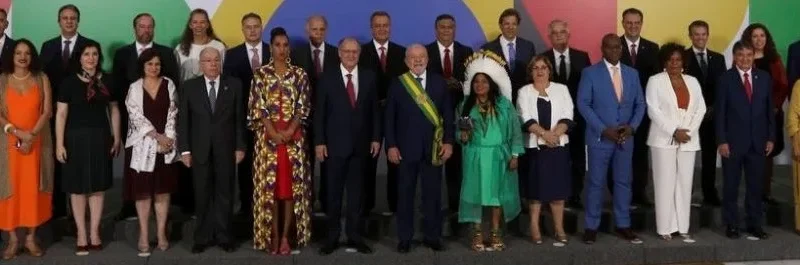 Inicia o Lula 3; Jorginho assume governo; Alice Kuerten com aneurisma; Luciano Pires assume Câmara; e mais