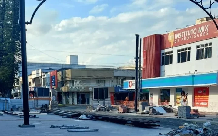 VISTORIA NA OBRA DO CALÇADÃO