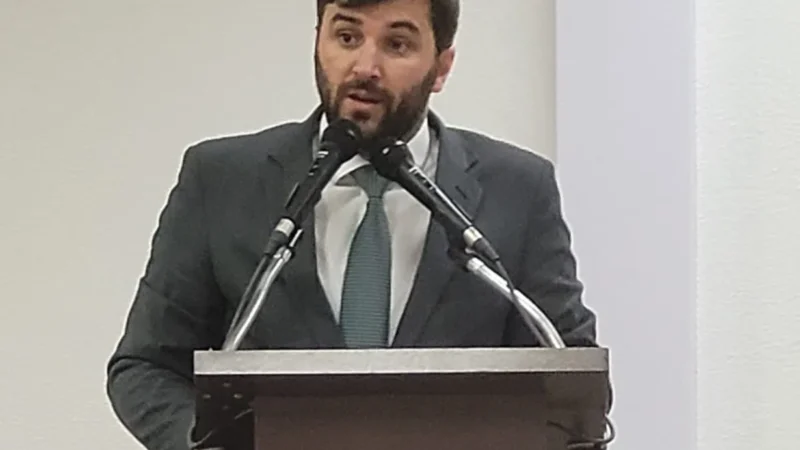 Patrick F. Nazari inicia discussão sobre a Casan na Câmara de Turvo