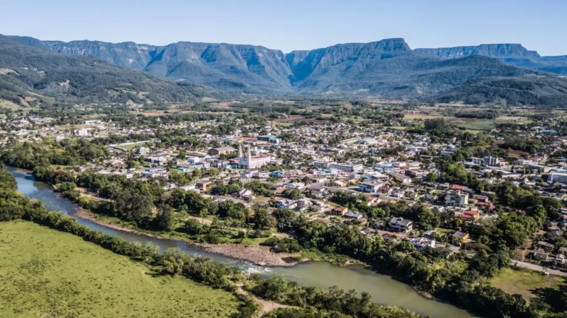 Praia Grande está em primeiro lugar da Amesc com 36% da cobertura vacinal