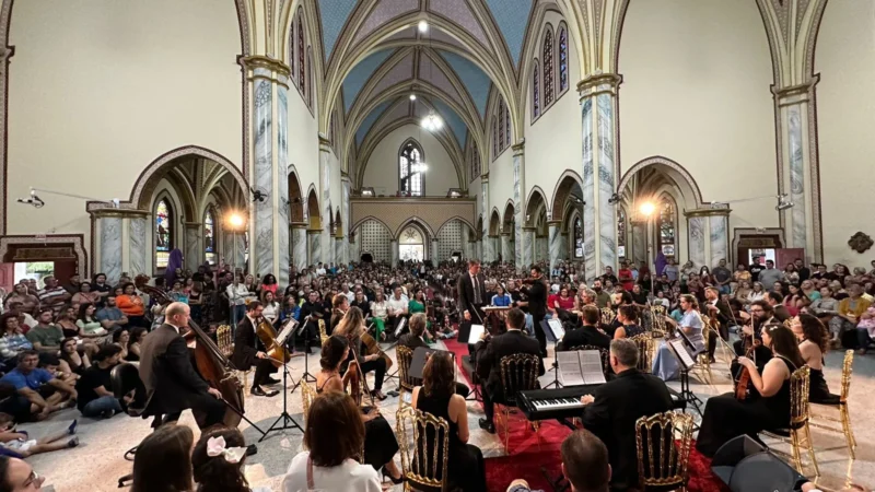 Sombrio celebra seus 69 anos com Camerata Florianópolis e 1ª