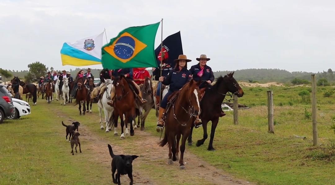 Domingo tem Cavalgada das Mulheres em Balneário Arroio do Silva