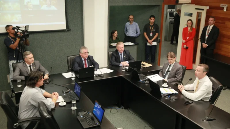 Assembleia Legislativa busca solução para obras paradas em SC; Justiça diz sem bloqueio em Criciúma; Araranguá na Copa Sub-20