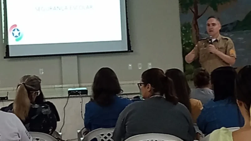 Rede de Segurança de Meleiro debate segurança escola, abuso sexual infantil e lança campanha Maio Laranja