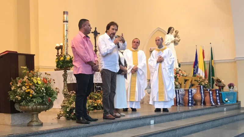 MISSA DE BENÇÃO DAS MEDALHAS E IMAGENS DE N. SRA. MÃE DOS HOMENS