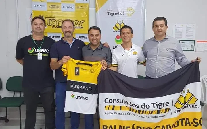 PROJETO TIGRINHOS  RECEBE MATERIAL ESPORTIVO!