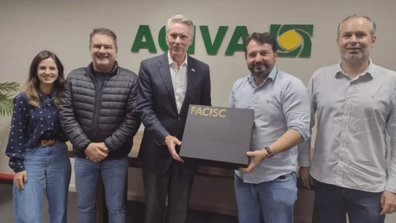 Aciva recebe presidente da Facisc para debater pautas relacionadas ao associativismo