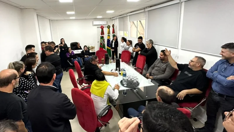 Prefeitura de Sombrio chama usuários para cadastramento e recadastramento no CadÚnico