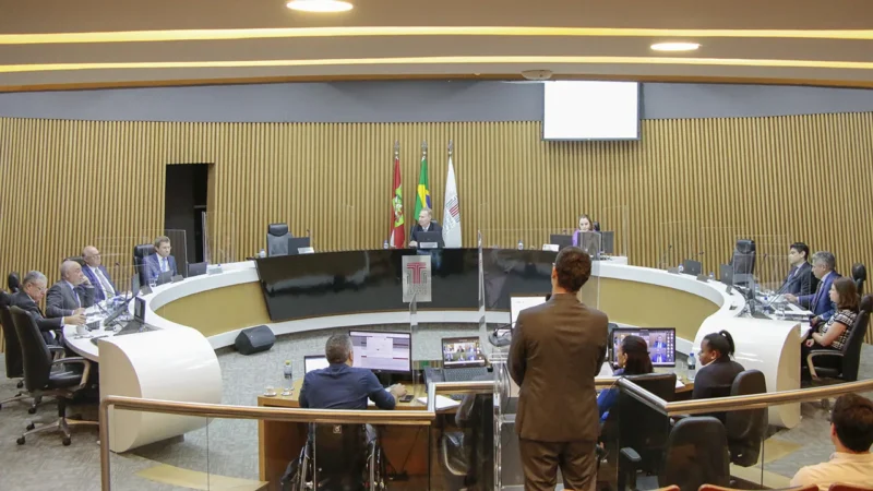 Ensinos fundamental e médio devem ser a prioridade do Estado, diz TCE