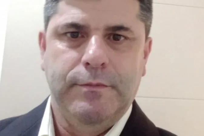 PSDB tenta segurar seus filiados