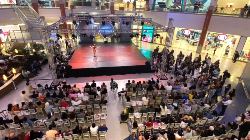 Cia Liberty de Sombrio no festival Dança em Cena em Florianópolis 