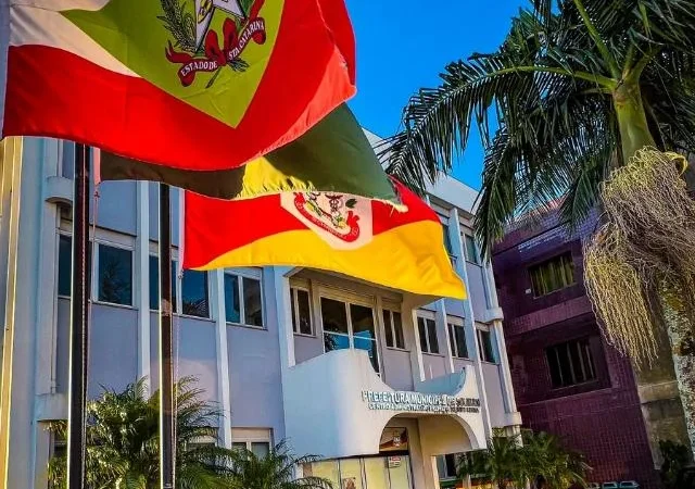 Sombrio anuncia processo seletivo