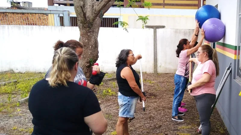 Fisioterapia em grupo devolve qualidade de vida aos pacientes de Sombrio
