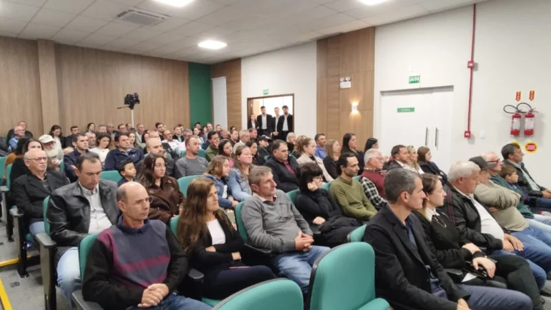 PL de olho em 2024; Cresol; Podemos Maracajá; Plano 1000 irregular; Michelle em SC; e mais