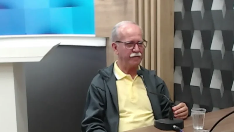 Luiz da Farmácia diz à Post TV: “Descontentamento não é afastamento”