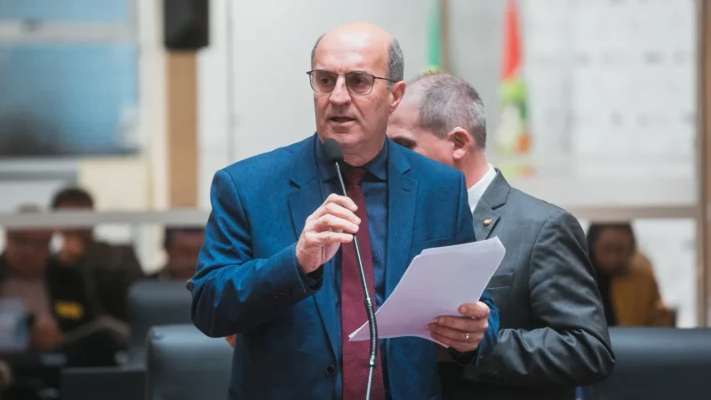 Deputados derrubam veto do Governo ao projeto de incentivo ao consumo de carne suína em Santa Catarina