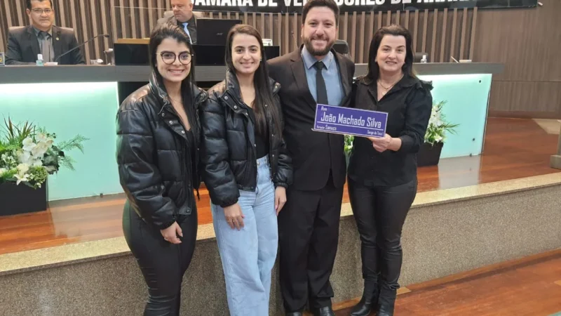 Vereador homenageia com nome de rua vítima de câncer