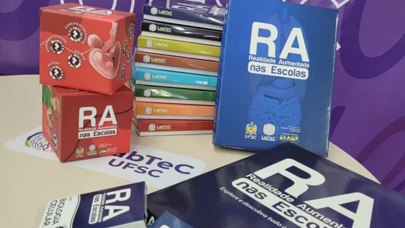 UFSC apresenta Programa Realidade Aumentada (RA) para professores