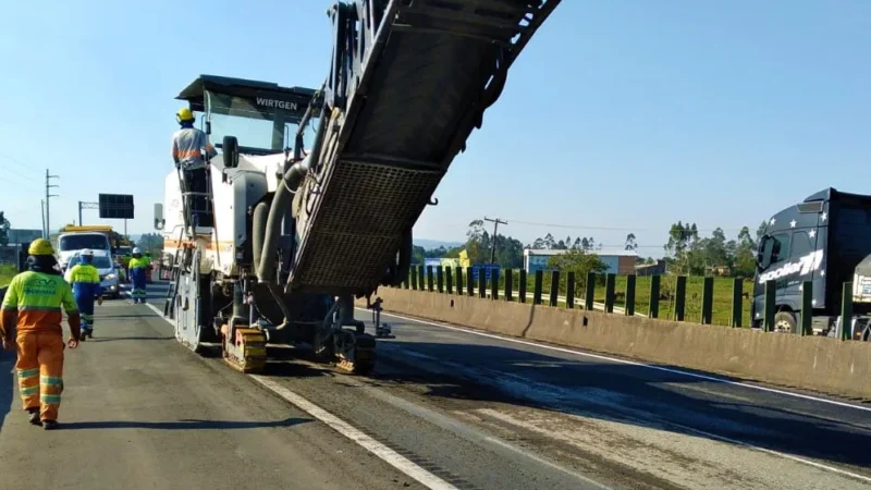 CCR ViaCosteira informa cronograma semanal de obras na BR-101 Sul/SC