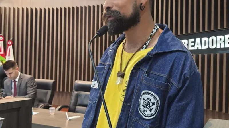 Artista pede apoio do poder público à cultura popular