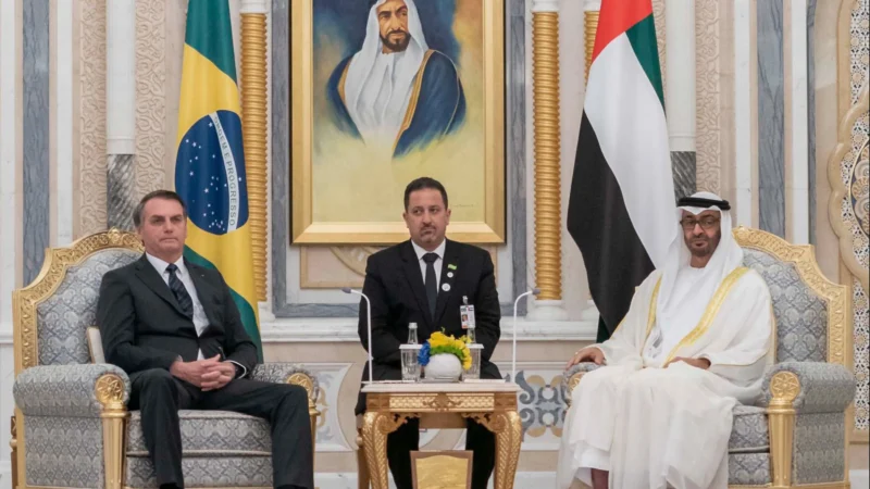 Quanto valem as joias que auxiliares de Bolsonaro tentaram vender nos Estados Unidos?
