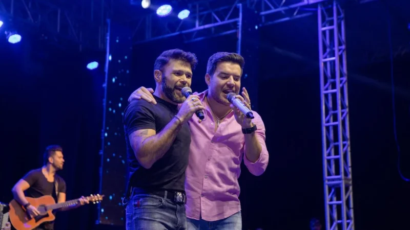 Show nacional de Marcos e Belutti atrai multidão para Turvo durante a 25ª Festa do Colono