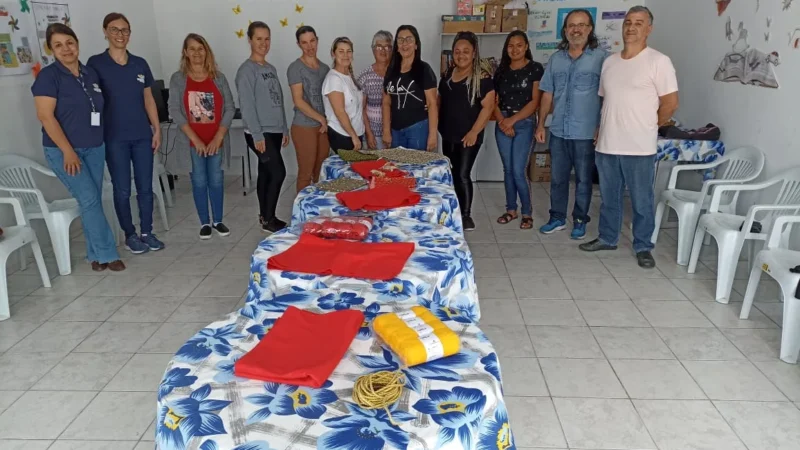 Projeto Aprendendo e Produzindo: Empoderando Famílias através do Artesanato e da Geração de Renda