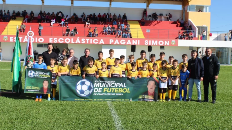 A Cidade dos esportes inaugura seu Estádio de Futebol