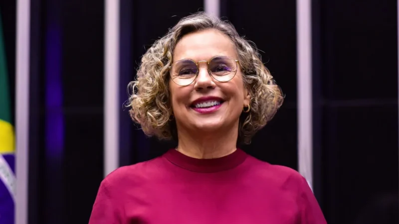 Ana Paula Lima é eleita melhor deputada de Santa Catarina pelo Prêmio Congresso em Foco