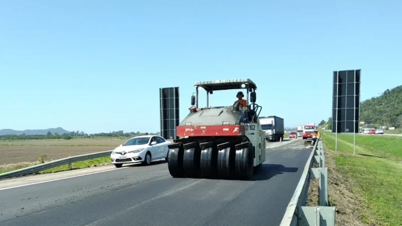 Cronograma semanal de obras na BR-101 Sul/SC