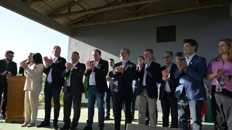 Governo do Estado inaugura Usina de Asfalto em Forquilhinha
