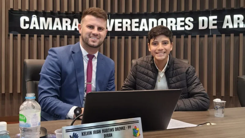 Nota: Jovem de 14 anos que sonha ser político é convidado a compor a mesa de sessão na Câmara de Vereadores