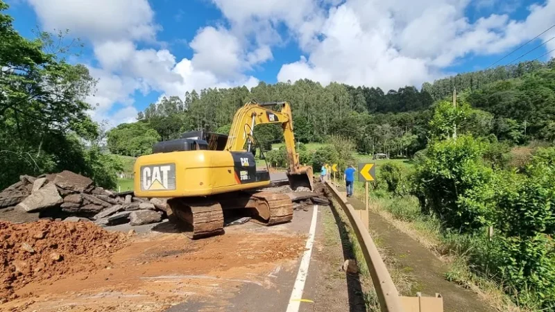 Pelo estado: comércio, portos e agricultura catarinense registram prejuízos