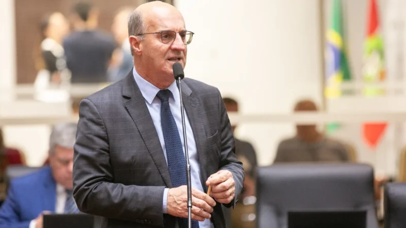 Indicação de Zé Milton à CASAN Visa Aliviar Ônus Financeiro de Afetados por Cheias